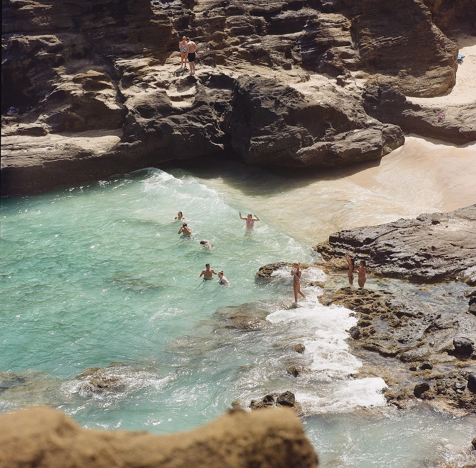 HALONA BEACH — fin_film · Hasselblad 500elx · Kodak gold 200