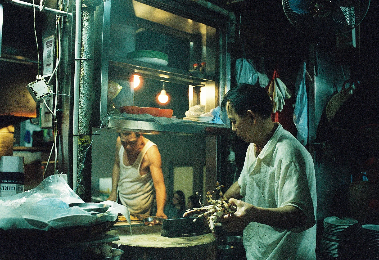 Pháo hoa — Sisong · Leica M7 · Kodak Portra 800