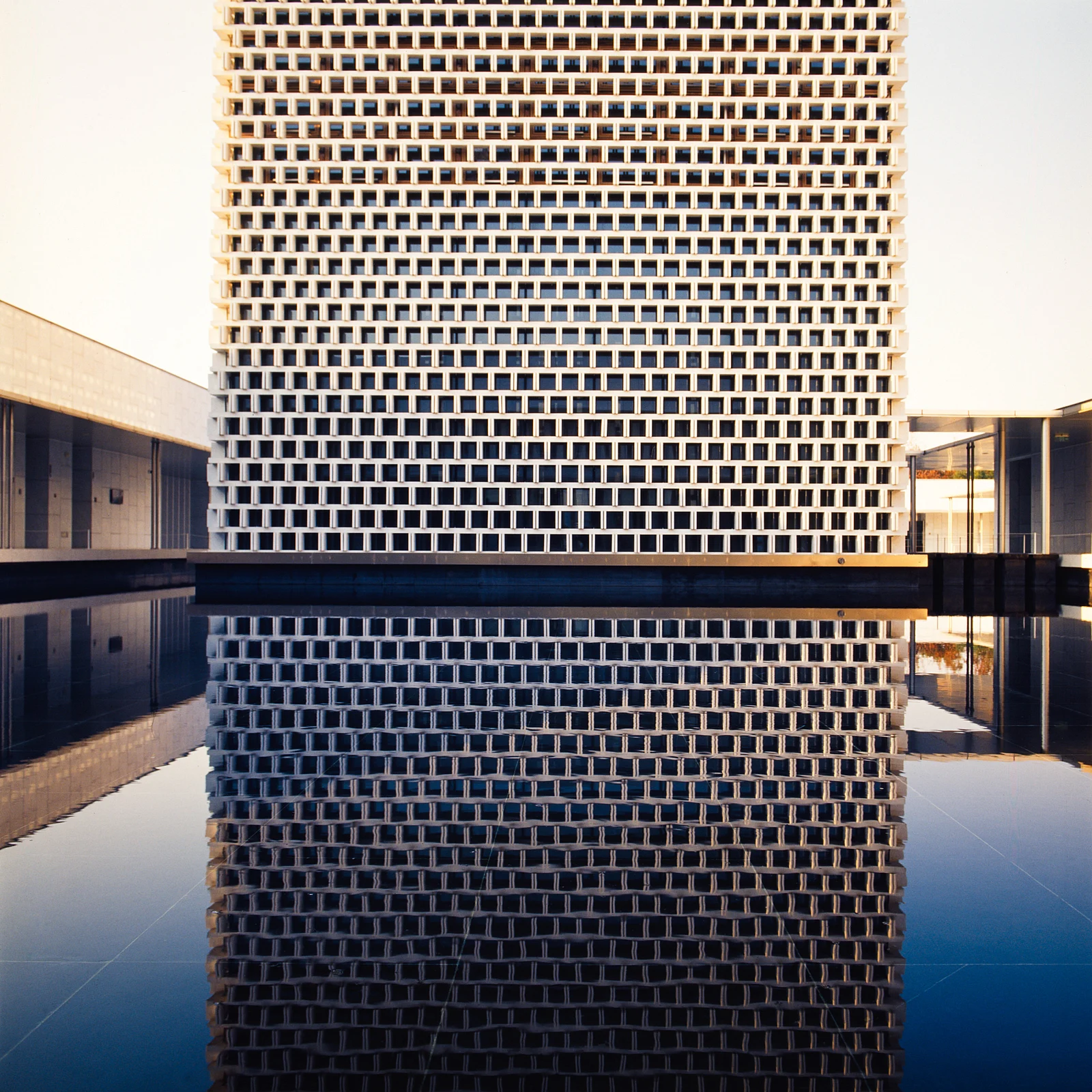 言子書院 — Kakulukia · Hasselblad 203FE · Kodak E100VS