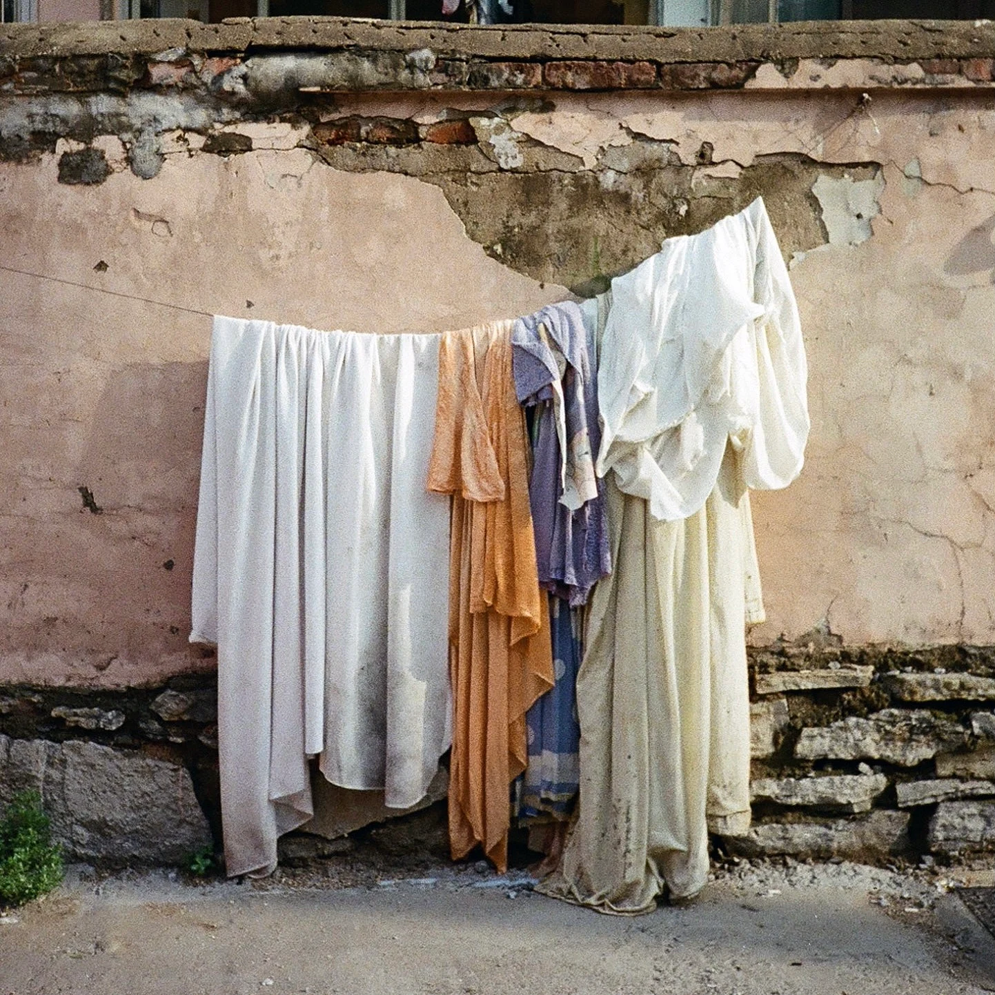 Airing the Past — 渡边军士 · Pentax 17 · Fujifilm 400