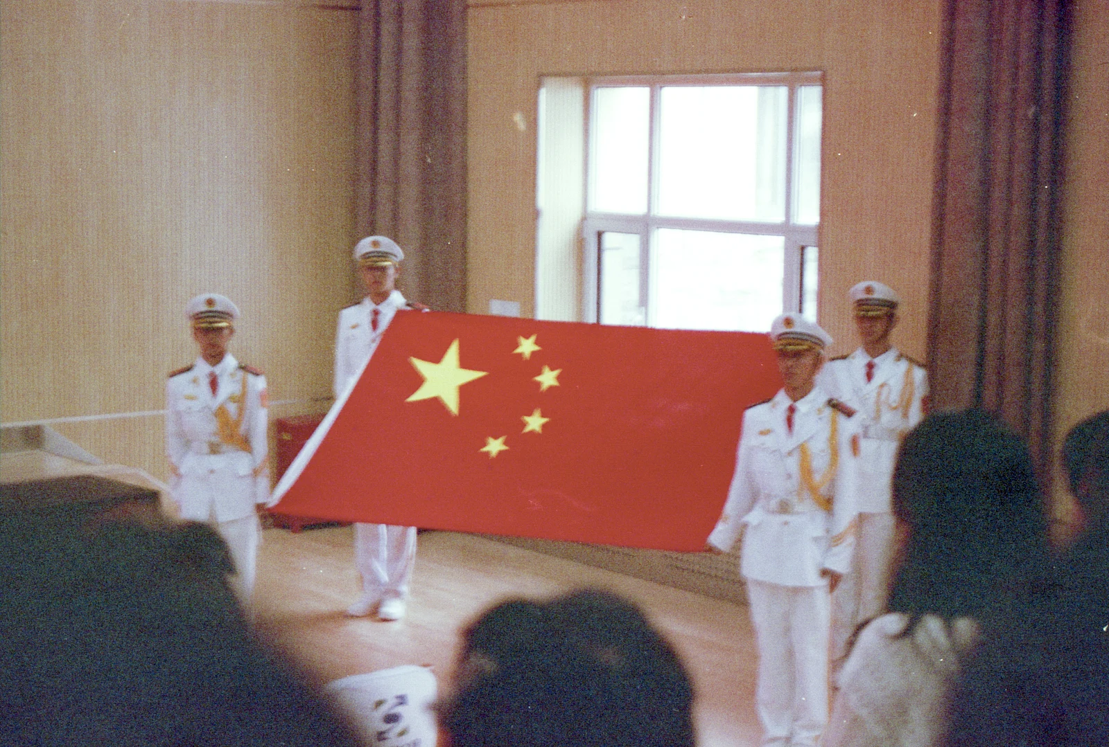 Patria heroica — 鹭港观澜 · Nikon F4 · Kodak Vision3 500T 5219